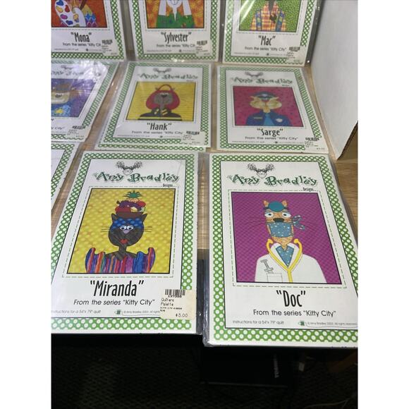 Kitty City 12 quilt patterns + finishing instructions 54" x 79" New Amy Bradley - Picture 7 of 11